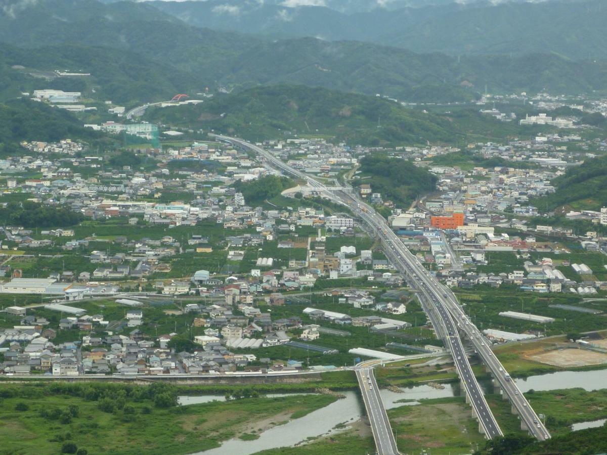 Business Hotel Top Inn Kagurano Wakayama Zewnętrze zdjęcie